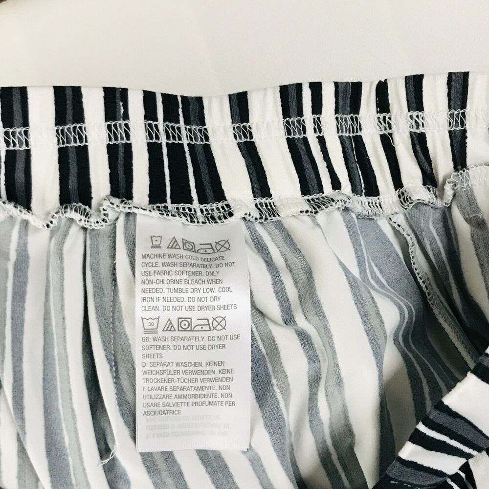 Elizabeth & Clarke Women's Small Pants White Black Striped Wide Leg NWOT BG6 - Picture 3 of 5